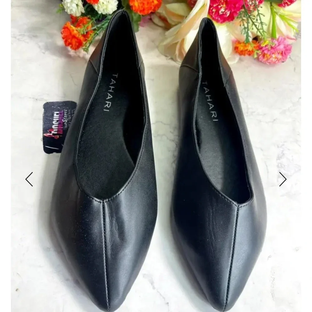 TAHARI Classic Black Women's Flat Shoes sz8/5‎